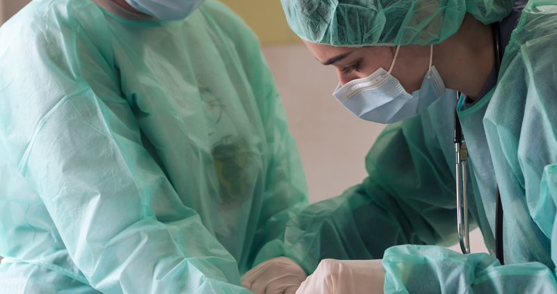 Absorbent mats for veterinary operating theatres