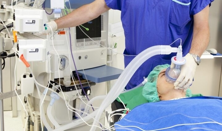 Which Anaesthetic Gases Are Used in UK Hospitals?